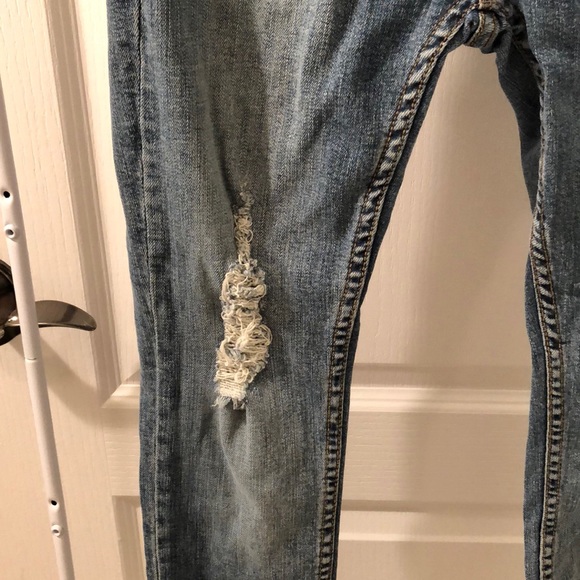 BDG distressed mid rise twig ankle jean - Picture 6 of 7